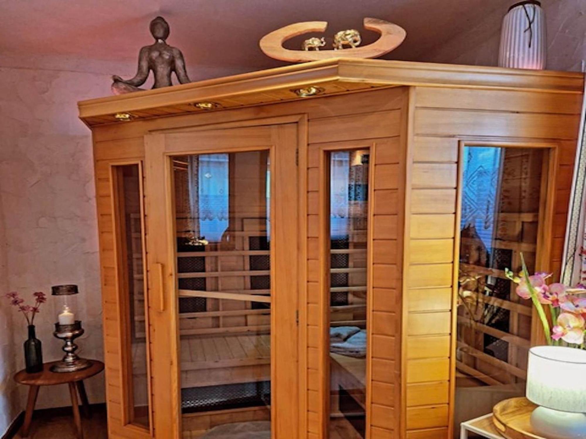 Large Detached Holiday Home In Muhr 外观 照片